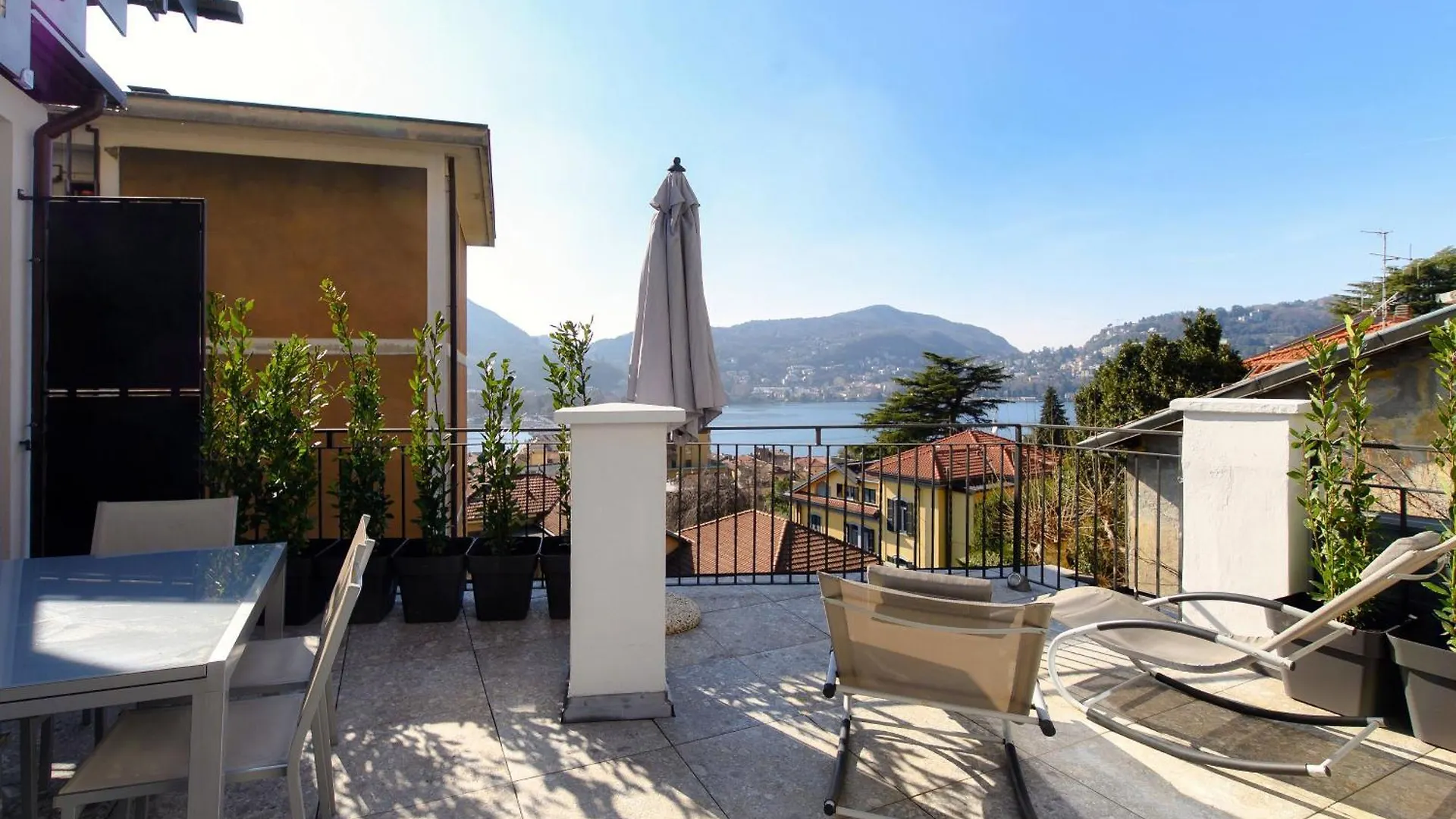 Villa Miranda & Boat Como 0*,  Italy